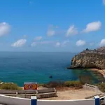 Stars - With A Breath-taking View Апартаменты Карвоейру